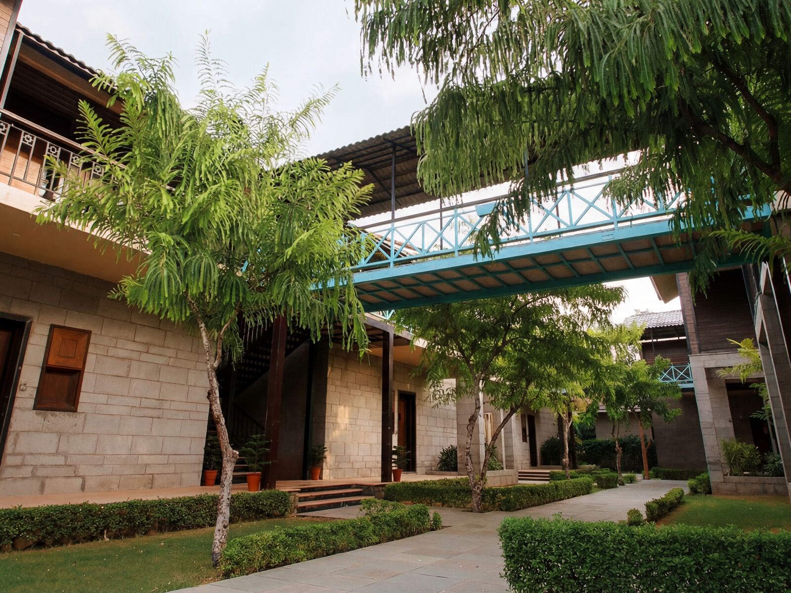 Cottage Villas Bridge